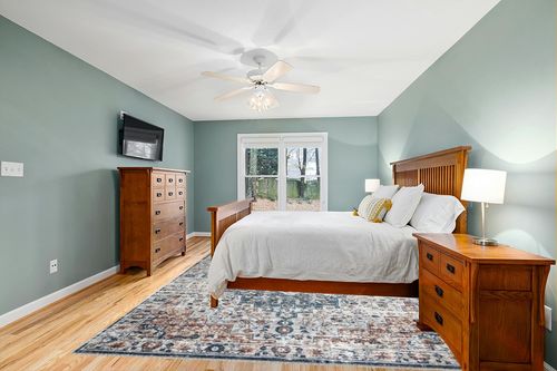 Bloom Rugs Washable Non-Slip 9x12 Rug - Terracotta/Teal Traditional Persian Area Rug for Living Room, Bedroom, Dining Room, and Kitchen - Exact Size: 9' x 12' in Teal and Orange Wood Bedroom