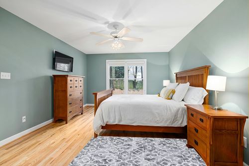 Wonnitar Moroccan Washable Area Rug - 4x6 Large Rug for Living Room Grey Bedroom Throw Mat Non-Slip Soft Distressed Modern Dining Room Indoor Geometric Carpet for Office Entry Bathroom in Teal and Orange Wood Bedroom