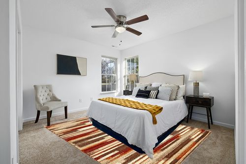 Unique Loom Autumn Collection Area Rug - Wheat (8' x 10' Rectangle, Multi/ Beige) in White and Yellow Modern Bedroom