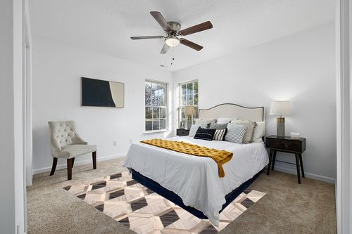 eCarpet Gallery Hand-Knotted | Area Rug for Living Room, Bedroom | Cowhide Patchwork Accent Grey Rug 5'6" x 7'7" | 350680 in White and Yellow Modern Bedroom