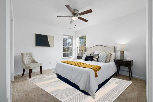 Well Woven Brer Light Blue Abstract Geometric Tribal (7'10" x 9'10") Area Rug in White and Yellow Modern Bedroom