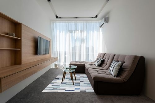 COZYLOOM Modern Geometric Rug 5x7 Contemporary Distressed Area Rug Low Pile Non-Shedding Living Room Rug Indoor Floor Cover Bedroom Home Office Dorm Dining Room Throw Carpet Non Slip Thin Blue/Green in Grey Living Room with Brown Couch