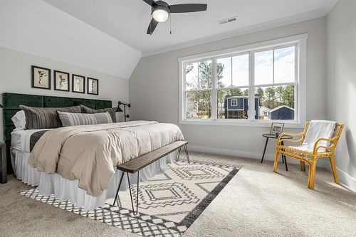 JONATHAN Y MOH200A-8 Amir Moroccan Beni Souk Indoor Area-Rug Bohemian Farmhouse Rustic Geometric Easy-Cleaning Bedroom Kitchen Living Room Non Shedding, 8 X 10, Cream,Black in Grey Traditional Bedroom with King Bed