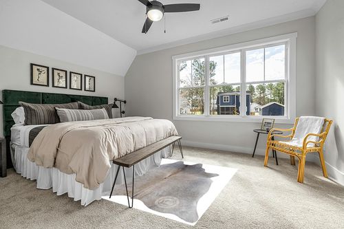 Sunshine Cowhides Genuine Grey Beige Cowhide Rug - Luxurious Cow Rug for Bedroom, Living Room, and Home Decor Enthusiasts - Masterpiece of Style and Functionality - Large - 6x6-7ft (180x220cm) in Grey Traditional Bedroom with King Bed