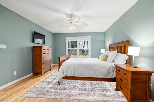 Bloom Rugs Washable Non-Slip 9' x 12' Rug - Tan/Blue/Green Traditional Area Rug for Living Room, Bedroom, Dining Room, and Kitchen - Exact Size: 9' x 12' in Teal and Orange Wood Bedroom