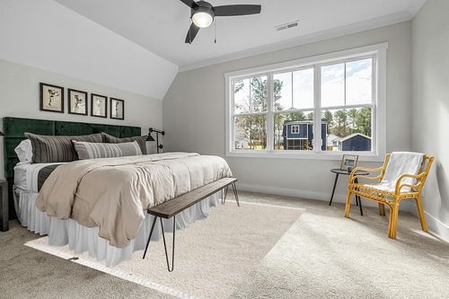 JONATHAN Y MCR100D-8 Mercer Shag Plush Tassel Indoor Area-Rug Bohemian Modern Contemporary Solid Easy-Cleaning Bedroom Kitchen Living Room, 8 X 10, Cream with Tassel in Grey Traditional Bedroom with King Bed