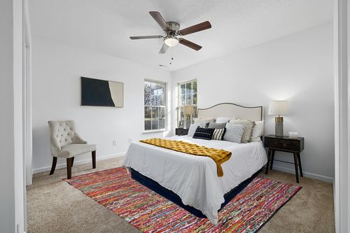 Cotton Multi Chindi Hand Woven Rugs THE BEER VALLEY in White and Yellow Modern Bedroom