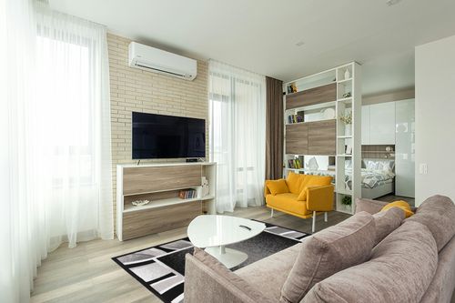 Home Dynamix Lyndhurst Rotana Modern Area Rug, Contemporary Black/Gray 5'2"x7'4" in Light Modern Living Room with TV