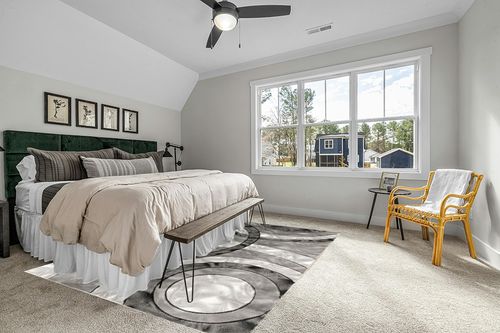 GLORY RUGS Area Rug Modern 8x10 Grey Black Circles Geometry Soft Hand Carved Contemporary Floor Carpet Fluffy Texture for Indoor Living Dining Room and Bedroom Area in Grey Traditional Bedroom with King Bed