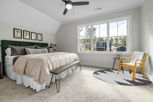 Hauteloom Djugun Outdoor Area Rug - Outside Porch Patio Rug Carpet - Waterproof Rug - Geometric - Black, Gray, Off White, White - 6'7" Round in Grey Traditional Bedroom with King Bed