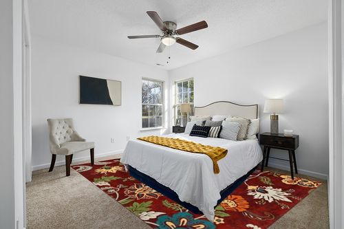 COZYLOOM Large Living Room Area Rug 9x12 Modern Floral Rug Indoor Non-Slip Stain Resistant Throw Rug Flower Farmhouse Floor Cover Washable Boho Accent Carpet for Bedroom Home Decor Office, Red in White and Yellow Modern Bedroom