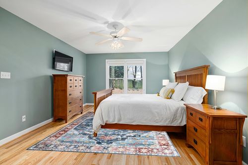 HOMBYS 8x10 Vintage Area Rug for Living Room Bedroom, Large Boho Floor Carpet with Non-Slip Backing for Indoor Office Dining Room, Traditional Home Deco Non-Shedding, Blue, Machine Washable in Teal and Orange Wood Bedroom