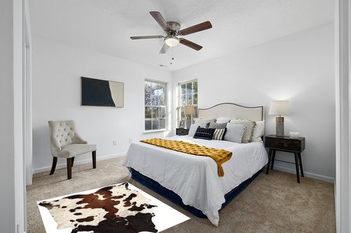 MeshNew Pure Brown Tricolor Cowhide Rug Black Brown and White Luxurious Cow Skin Tri Color (5 X 4) in White and Yellow Modern Bedroom