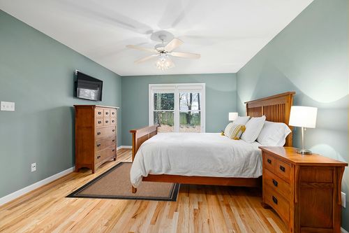 Gertmenian Indoor Outdoor Area Rug, Classic Flatweave, Washable, Stain & UV Resistant Carpet, Deck, Patio, Poolside & Mudroom, 5x7 Ft Standard, Simple Border, Black Tan, 21490 in Teal and Orange Wood Bedroom