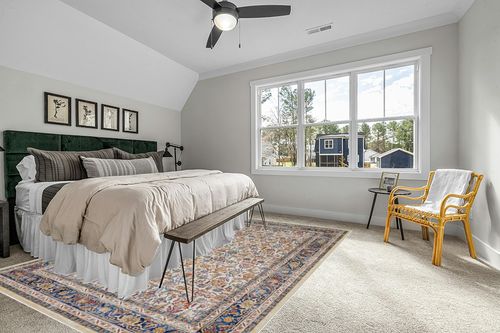 Area Rugs for Living Room Bedroom: 9x12 Rug Machine Washable with Non-Slip Backing Non-Shedding Stain Resistant, Boho Floral Large Carpet for Dining Room Nursery Home Office Indoor Decor (Blue/Brown) in Grey Traditional Bedroom with King Bed