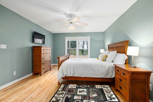 Carpet King Cabin Style Area Rug Rustic Western Country Bear Elk Deer Bear Wildlife Lodge Native Design 386 (3 Feet 10 Inch X 5 Feet 2 Inch) in Teal and Orange Wood Bedroom