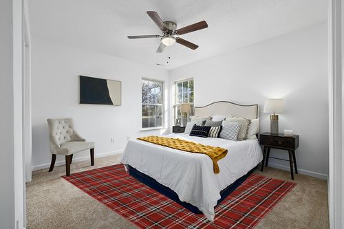 Nourison Grafix Red 7'10" x 9'10" Area -Rug, Modern, Plaid, Bed Room, Living Room, Dining Room, Kitchen, Easy -Cleaning, Non Shedding, (8' x 10') in White and Yellow Modern Bedroom