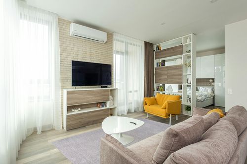 JONATHAN Y SEU100K-5 Haze Solid Low-Pile Indoor Area-Rug Casual Contemporary Solid Traditional Easy-Washing Bedroom Kitchen Living Room Non Shedding, 5 ft x 8 ft, Light Gray in Light Modern Living Room with TV