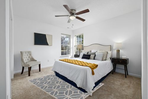 Rugshop Contemporary Geometric Design for Patio Rugs,Deck Rugs,Balcony Rugs Indoor/Outdoor Area Rug 5' x 7' Blue in White and Yellow Modern Bedroom