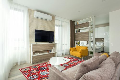 SAFAVIEH Heritage Collection Area Rug - 6' x 9', Red & Blue, Handmade Traditional Oriental Wool, Ideal for High Traffic Areas in Living Room, Bedroom (HG746Q) in Light Modern Living Room with TV