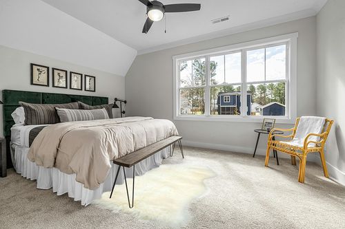 Genuine Sheepskin Rug Fur Natural Ivory White Sheep Skin 2 X 3 Approx, Australian Sheepskin Fur Rug in Grey Traditional Bedroom with King Bed