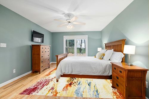 SAFAVIEH Metro Collection Modern Abstract Weathered Watercolor Area Rug, 9' 0" x 12' 0", Ivory/Yellow in Teal and Orange Wood Bedroom