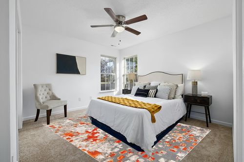 ‎Grey/Orange ‎Contemporary  ‎Living Room ‎Area Rug in White and Yellow Modern Bedroom