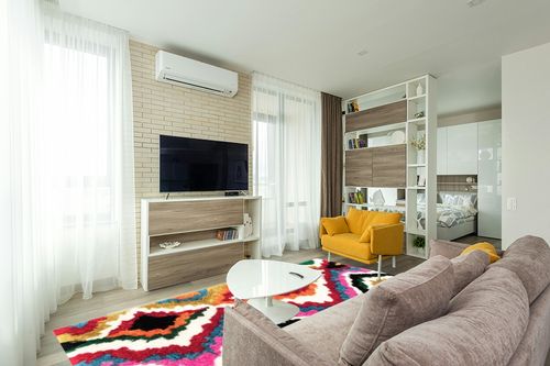 nuLOOM Handmade Carnival Abbey Shaggy Area Rug, 7' 6" x 9' 6", Multi in Light Modern Living Room with TV