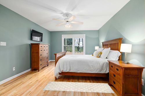 Lanffia Boho Runner Rug 2x6, Beige Hallway Rug Runner Washable Checkerboard Tufted Rug with Tassels Indoor Farmhouse Floor Carpet for Kitchen Laundry Room Doorway Bedroom Living Room in Teal and Orange Wood Bedroom