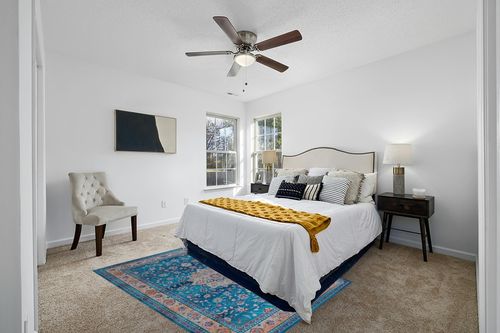 Area Rugs for Living Room 5'x7' Rugs Non-Slip Machine Washable Chenille Carpet Stain Rug Bedroom Dining Kids Nursery Office Laundry Room Decor Bathroom Kitchen Indoor (Blue/Beige) in White and Yellow Modern Bedroom