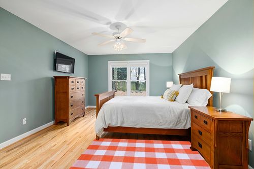 Fall Outdoor Orange and White Plaid Rug - 4' x 6' Cotton Hand-Woven Checked Rug Layered Doormats for Front Door Porch Farmhouse Entryway Patio in Teal and Orange Wood Bedroom