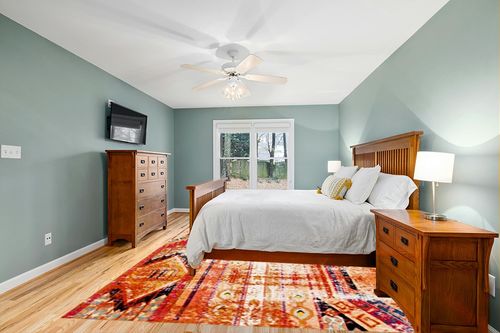 SAFAVIEH Monaco Collection Area Rug - 9' x 12', Orange & Multi, Boho Chic Tribal Distressed Design, Non-Shedding & Easy Care, Ideal for High Traffic Areas in Living Room, Bedroom (MNC222H) in Teal and Orange Wood Bedroom