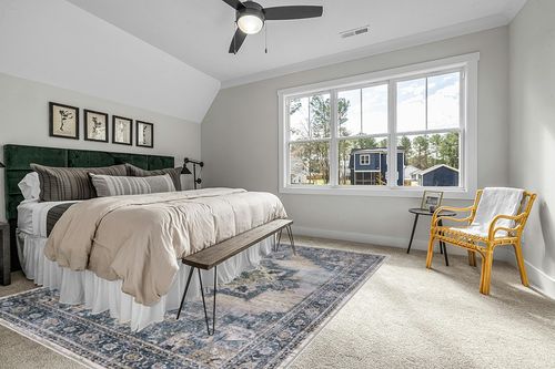 Area Rugs for Living Room: 9x12 Rug for Bedroom Machine Washable with Non Slip Backing Non Shedding, Boho Medallion Floral Large Carpet for Dining Room Nursery Home Office Indoor Decor Gray/Blue in Grey Traditional Bedroom with King Bed