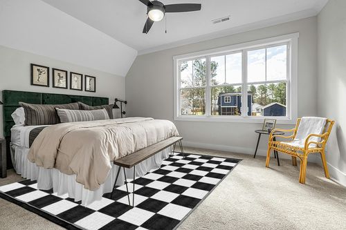 Camco Large Reversible Outdoor Patio Mat - Easy to Clean, Perfect for Picnics, Cookouts, Camping, and The Beach (9' x 12', B/W Checkered Design) (42827) in Grey Traditional Bedroom with King Bed