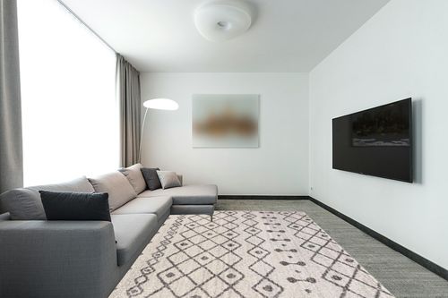 JONATHAN Y MOH208B-8 Aksil Moroccan Beni Souk Indoor Farmhouse Area-Rug Bohemian Minimalistic Geometric Easy-Cleaning Bedroom Kitchen Living Room Non Shedding, 8 ft x 10 ft, Cream/Gray in Modern Living Room with Grey Couch