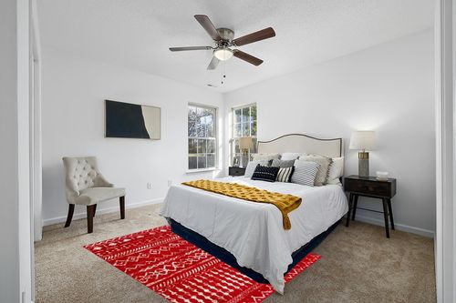 Antep Rugs Bohemian 5x7 Geometric Indoor Area Rug Phoenix, 5'3" x 7', Red in White and Yellow Modern Bedroom