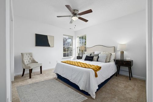 Loomaknoti Breyleigh Area Rug, Grey, 4x6 ft in White and Yellow Modern Bedroom