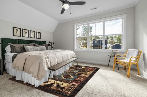 Home Dynamix Buffalo Bear Rustic Area Rug, Brown/Red, 7'10"x10'5", Rectangular in Grey Traditional Bedroom with King Bed