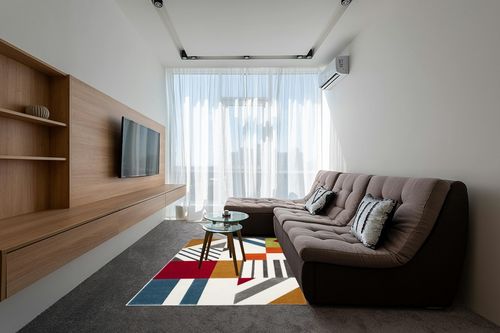 SAFAVIEH Hollywood Collection Area Rug - 5'3" x 7'6", Ivory & Peacock Blue, Mid-Century Modern Design, Non-Shedding & Easy Care, Ideal for High Traffic Areas in Living Room, Bedroom (HLW709B) in Grey Living Room with Brown Couch