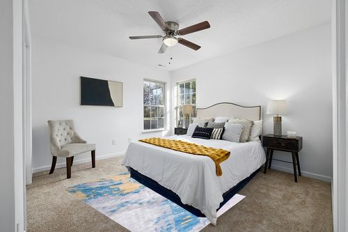 JUMAX Area Rugs Modern Abstract Ultra Soft Living Room Rug 5'x7' Stain Resistant Rugs Non Slip Low Pile Carpet Ideal for High Traffic Areas in Bedroom Dining Room(Cream/Multi) in White and Yellow Modern Bedroom