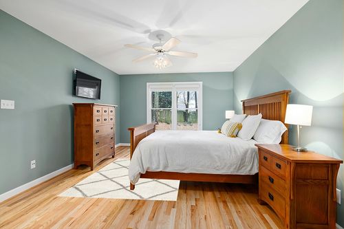 Ivory/Grey Shabby Chic Non Slip Living Room Area Rug in Teal and Orange Wood Bedroom