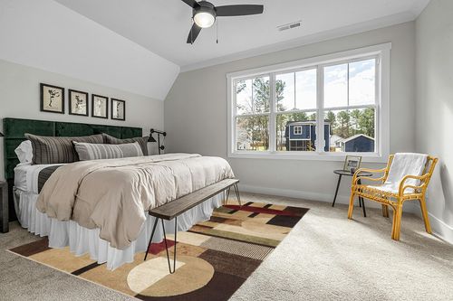 Home Dynamix Tribeca Jasmine Modern Area Rug, Abstract Brown/Green 7'10"x10'6" in Grey Traditional Bedroom with King Bed