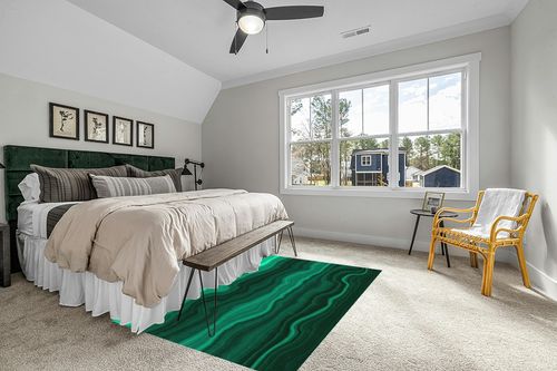 Art Deco Soft Wool Luxury Marble Pattern Emerald Green Area Rug 6x9 Modern Contemporary Abstract Rug for Living Room Bedroom Dining Room Farmhouse Office Floor Carpet Mat in Grey Traditional Bedroom with King Bed