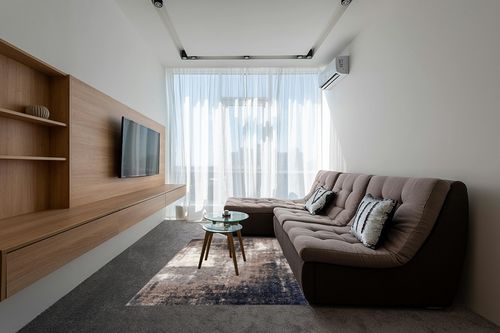 RUG BRANCH Soft Plush Retro Contemporary Abstract Shag Grey White Indoor Area Rug for Living Room, Bedroom, Dining Room, and Kitchen - 5' x 7' (5'3" X 7'7") in Grey Living Room with Brown Couch