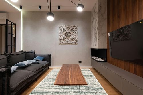 SAFAVIEH Hudson Shag Collection Area Rug - 6' x 9', Ivory & Green, Modern Design, Non-Shedding & Easy Care, 2-inch Thick Ideal for High Traffic Areas in Living Room, Bedroom (SGH206Y) in Dark Wood Living Room with Black Couch