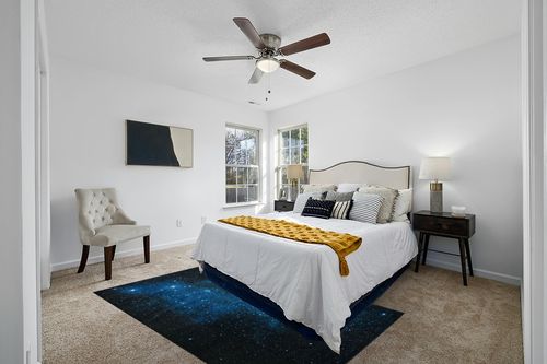 Mohawk Home Kids Playroom Boys Area Rug, Interstellar Blue (5' x 8') in White and Yellow Modern Bedroom