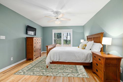 Valenrug Washable Rug 8x10 - Ultra-Thin Antique Collection Area Rug, Stain Resistant Rugs for Living Room Bedroom, Distressed Vintage Rug(Green, 8'x10') in Teal and Orange Wood Bedroom