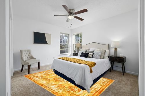 Unique Loom Sofia Collection Area Rug - Salle Garnier (6' 1" x 9' Rectangle, Orange/ Yellow) in White and Yellow Modern Bedroom
