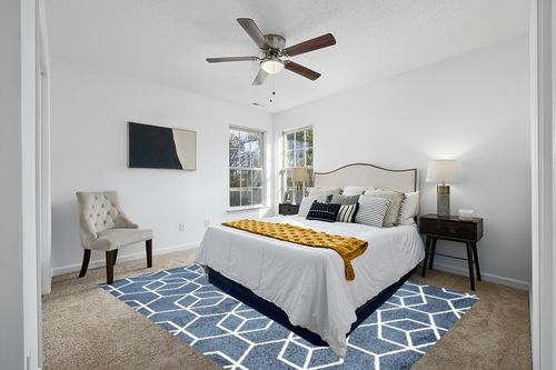 JONATHAN Y SEU101H-8 Tumbling Blocks Modern Geometric Indoor Area-Rug Contemporary Casual Easy-Cleaning Bedroom Kitchen Living Room Non Shedding, 8 X 10, Navy/White,JSEU101H8 in White and Yellow Modern Bedroom