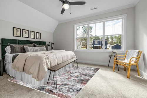 Miukiki 8x10 Area Rugs, Modern Abstract Washable Rug for Living Room, Stain Resistant Non-Shedding Distressed Area Rug with Non Slip Backing for Bedroom (Red/Grey, 8'x10') in Grey Traditional Bedroom with King Bed